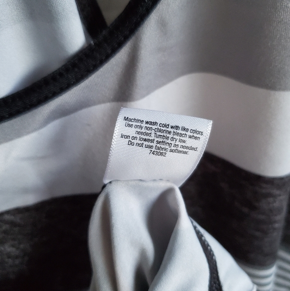 Xersion Monochromatic Black & White Grey-scale Striped Racerback Tank Top - Picture 6 of 16